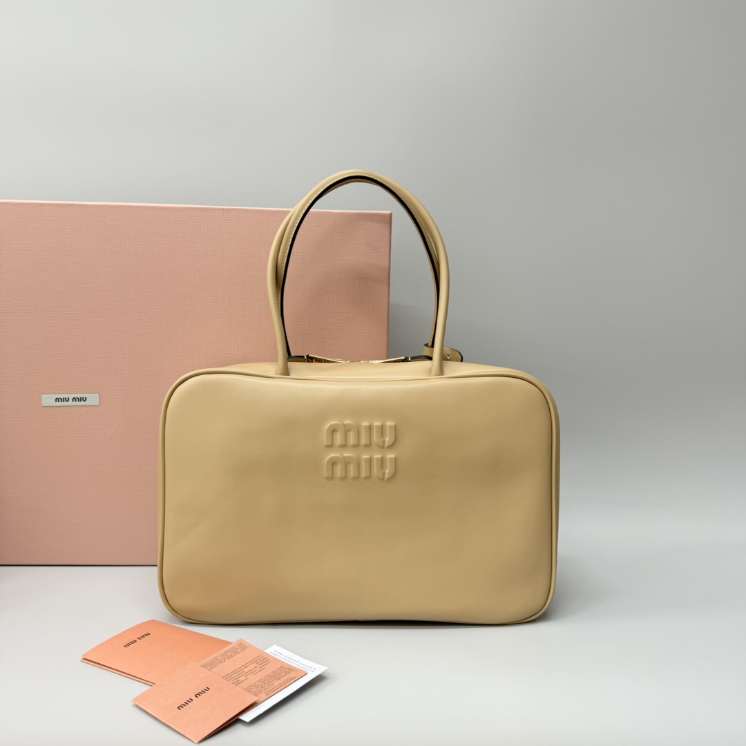 Miu Miu MIUMIU new product briefcase (long handle)