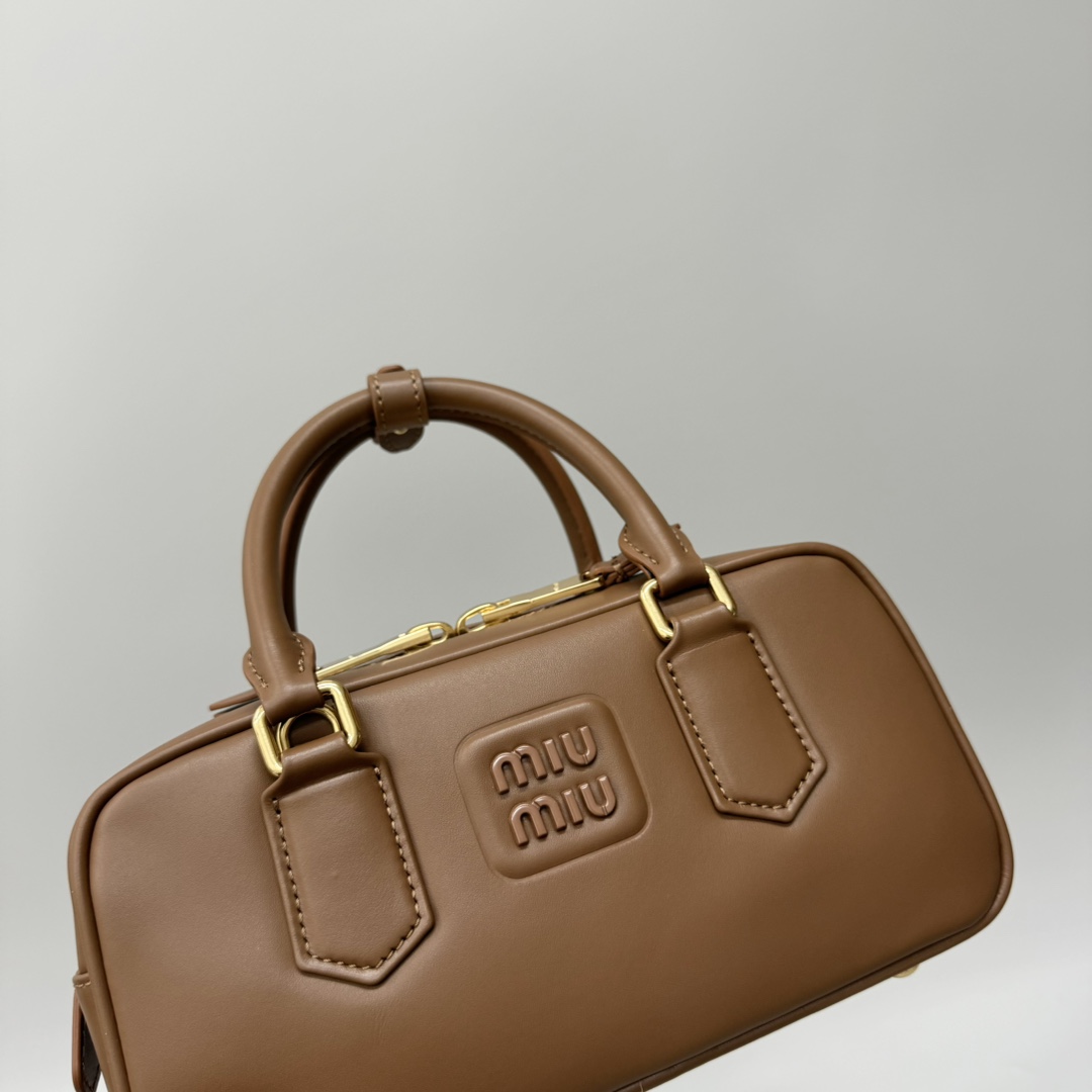 Miu Miu caramel