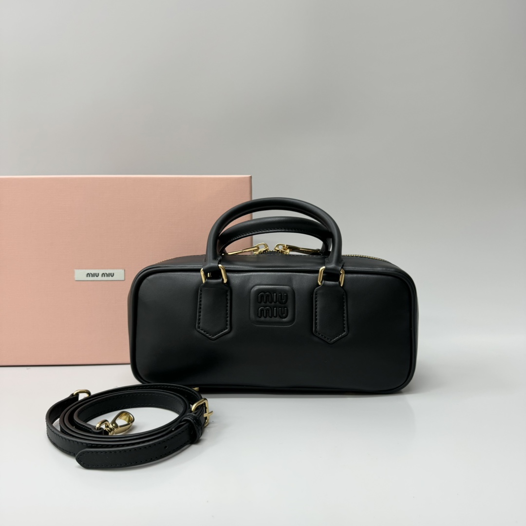 Miu Miu black