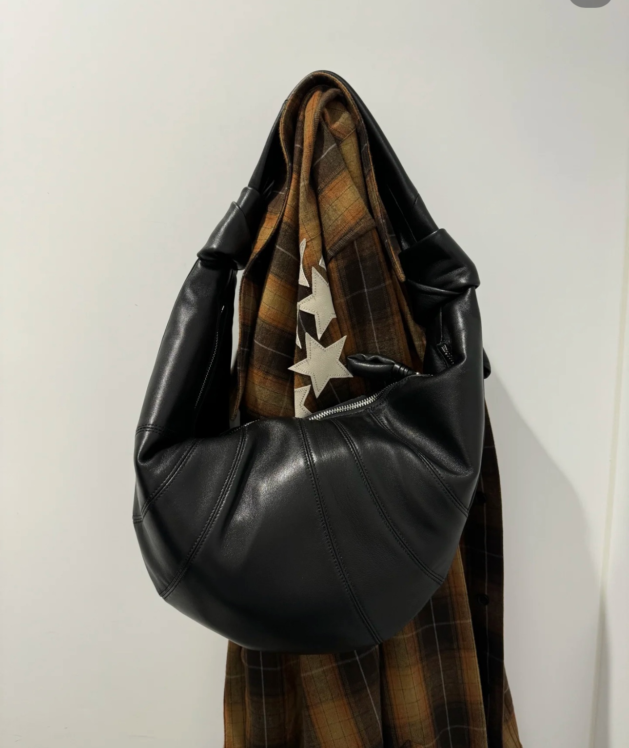 Lemaire Upper body effect