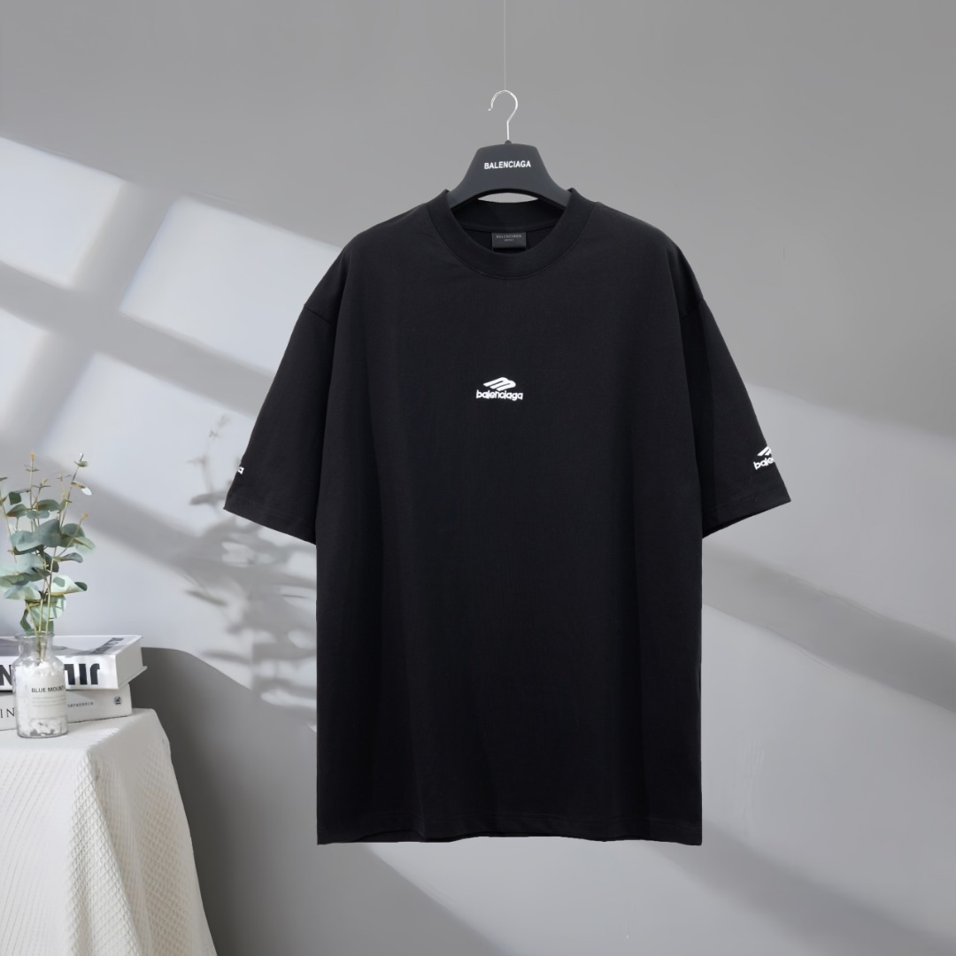 P77 Máxima calidad en el mercado BALENCIAGA/ Balenciaga 2025SS Serie de esquí big m classic LOGO, camiseta de manga cor…
