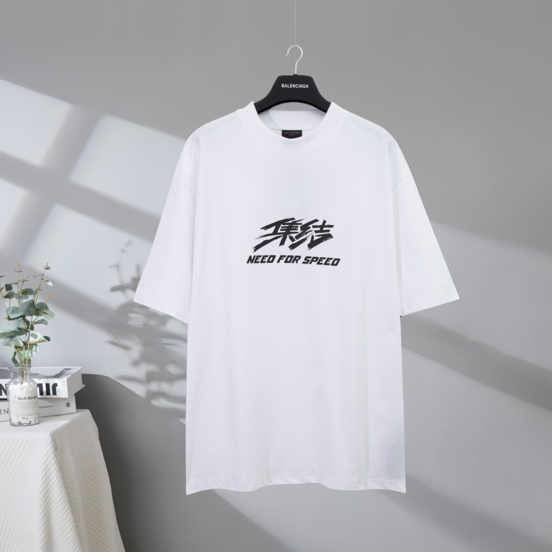 P85 Máxima calidad en el mercado BALENCIAGA/Balenciaga 2025SS Logotipo de rally de carreras de marca conjunta, camiseta…