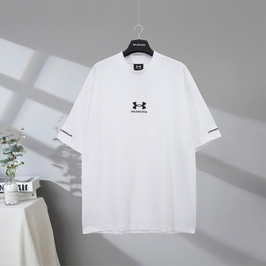 P80 Máxima calidad en el mercado BALENCIAGA/Balenciaga 2025SS Under Armour conjunta delantera y trasera izquierda y der…