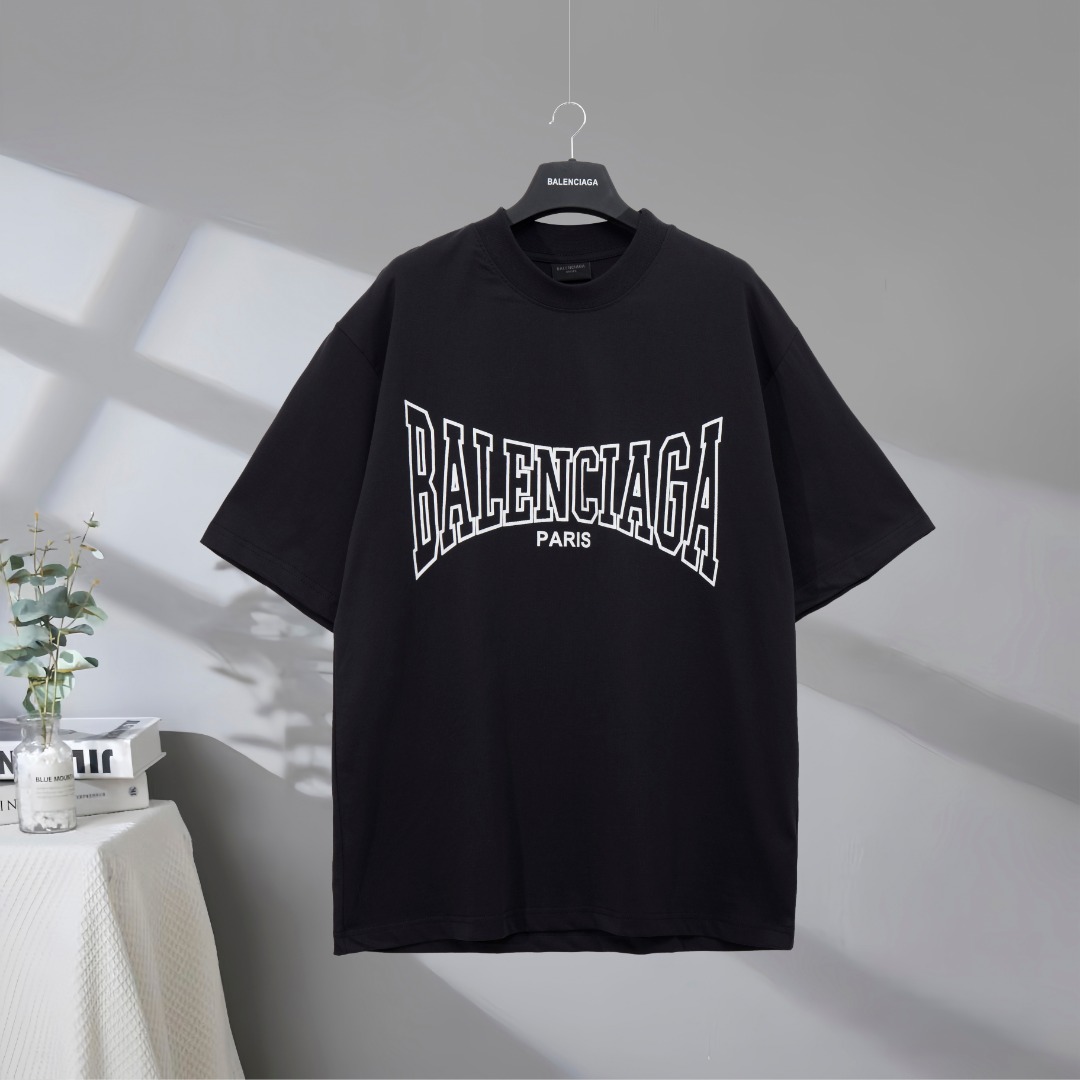 P75 Máxima calidad en el mercado BALENCIAGA/Balenciaga 2025SS Camiseta clásica de manga corta con eslogan estampado, la…