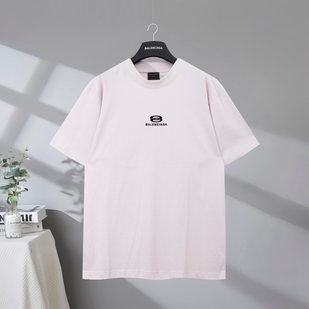 P77 Máxima calidad en el mercado BALENCIAGA/Balenciaga 2025SS Camiseta clásica de manga corta desgastada y deshilachada…