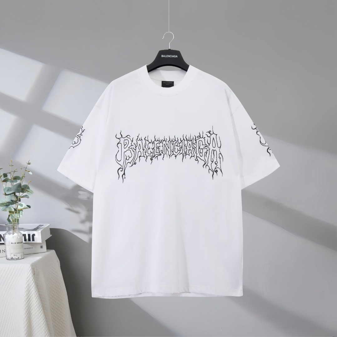 P80 Máxima calidad en el mercado BALENCIAGA/Balenciaga 2025SS Camiseta de manga corta desgastada y deshilachada con est…