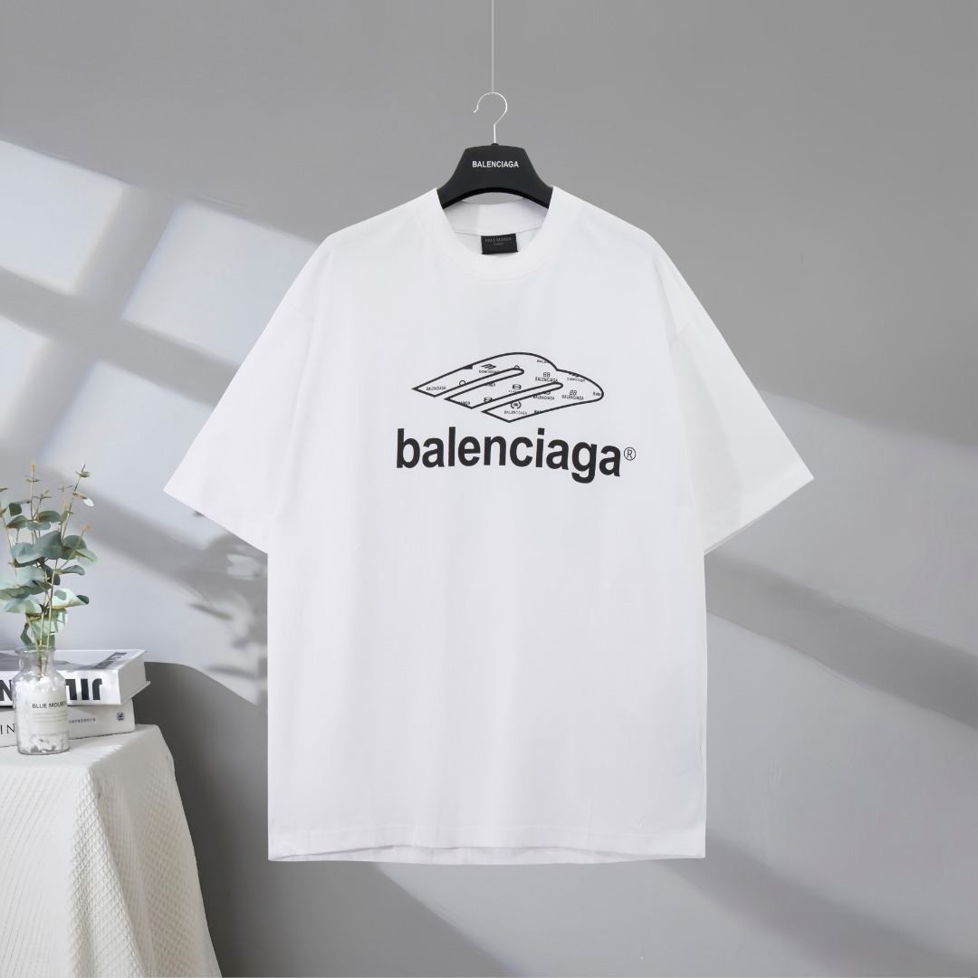 P73 Máxima calidad en el mercado BALENCIAGA/Balenciaga 2025SS Camiseta de manga corta con estampado de letras grandes D…