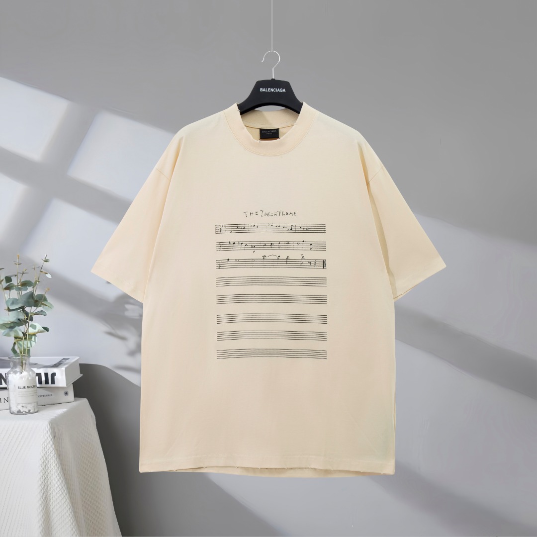P80 Máxima calidad del mercado BALENCIAGA/Balenciaga 2025SS Camiseta de manga corta desgastada con estampado especial m…