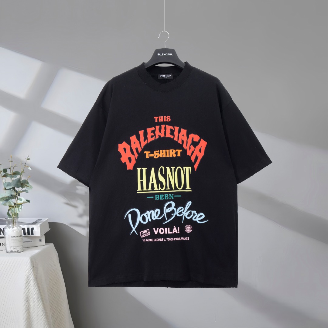 P85 Máxima calidad en el mercado BALENCIAGA/Balenciaga 2025SS Camiseta limitada de manga corta desgastada con estampado…