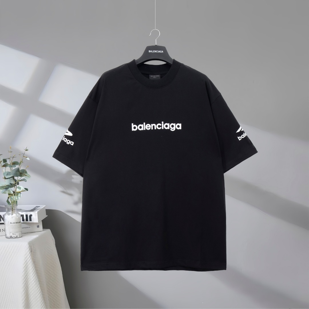 P80 Máxima calidad en el mercado BALENCIAGA/Balenciaga 2025SS Camiseta de manga corta estampada con serie de esquí gran…