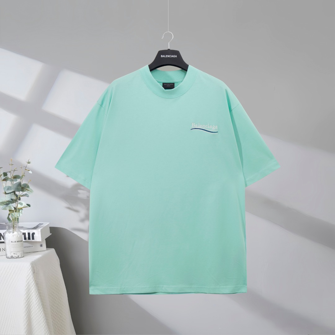 P70 La mejor calidad en el mercado BALENCIAGA/Balenciaga 2025SS Camiseta de manga corta bordada con el logo clásico de …