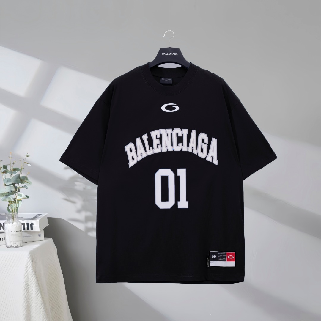 P95 Máxima calidad en el mercado Camiseta de manga corta bordada con estampado de la serie de baloncesto BALENCIAGA/Bal…