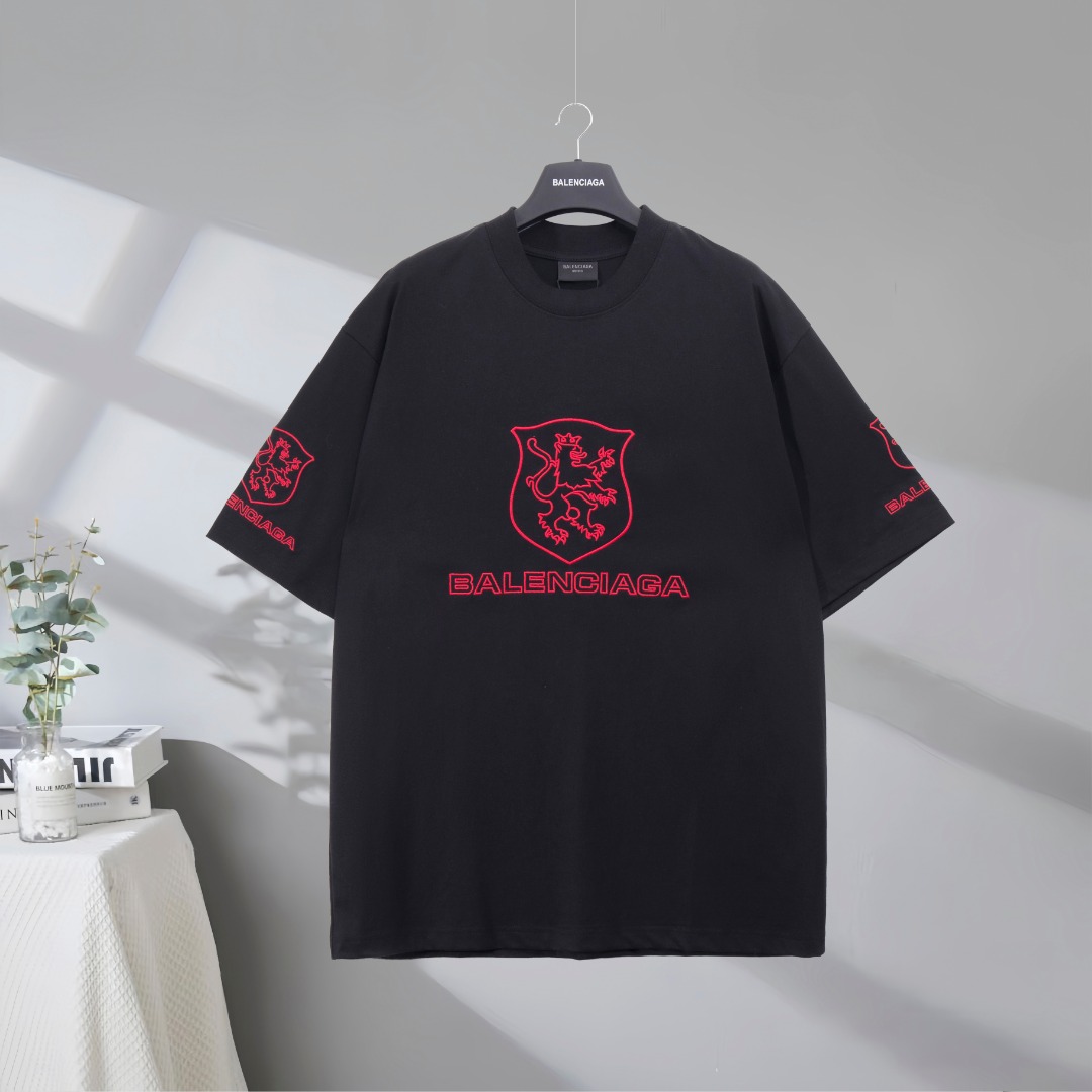 P80 Máxima calidad en el mercado BALENCIAGA/Balenciaga 2025SS conjunto lion club logo micro bordado camiseta de manga c…