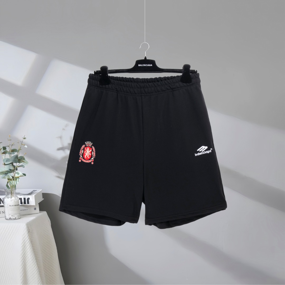 P90 Máxima calidad en el mercado BALENCIAGA/Balenciaga 2025SS pantalones cortos bordados con el logo de letras de fútbo…