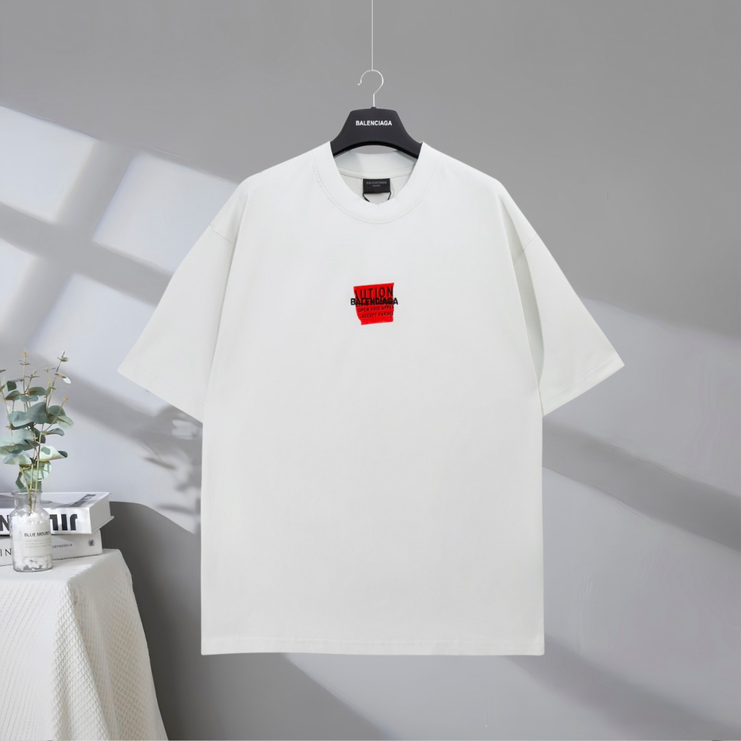 P85 Máxima calidad en el mercado BALENCIAGA/Balenciaga 2025SS Cinta artística laminada con letras pequeñas logo bordado…