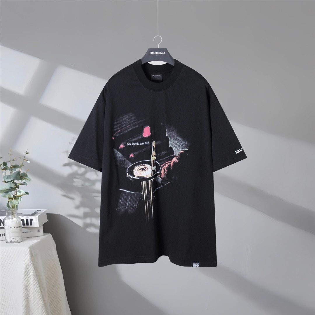 P87 Máxima calidad en el mercado BALENCIAGA/Balenciaga 2026SS conjunto HBO camiseta de manga corta bordada con estampad…