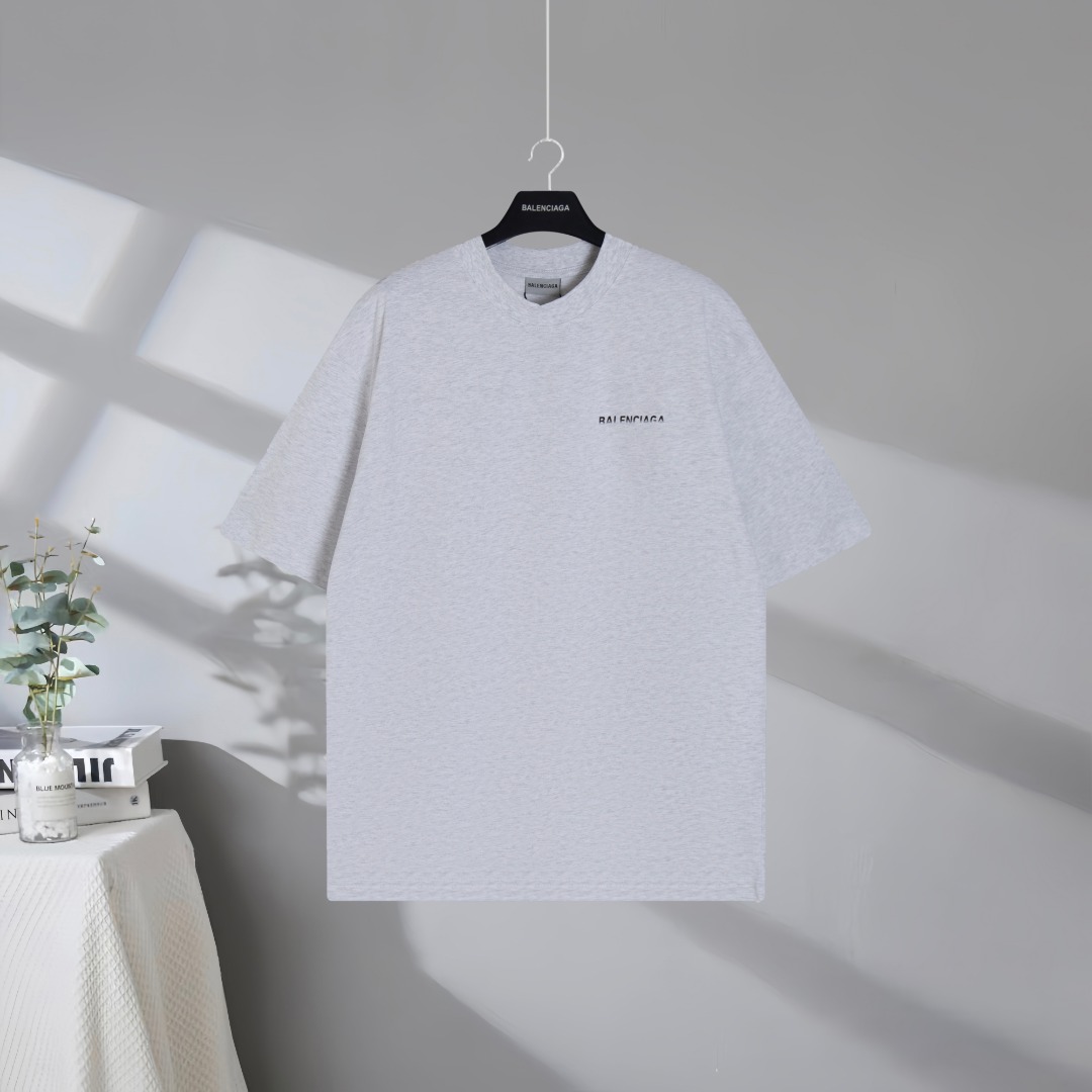 P73 Máxima calidad en el mercado BALENCIAGA/Balenciaga 2026SS Camiseta de manga corta con estampado de letras clásicas …