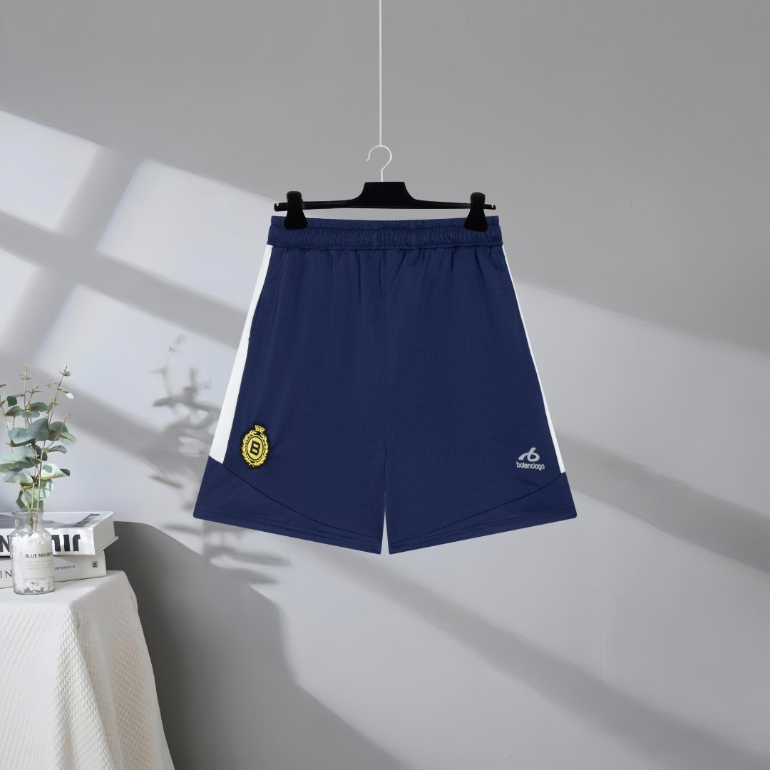 P90 Máxima calidad en el mercado BALENCIAGA/Balenciaga 2026SS microinsignia de fútbol bordado pantalones cortos bordado…