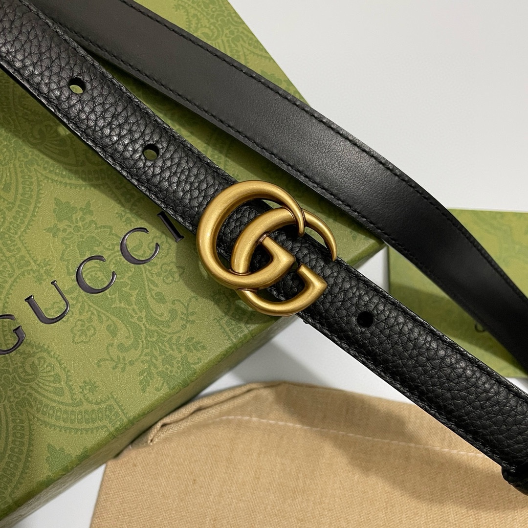 Gucci经典款双色Togo荔枝纹内衬头层小牛皮黑底宽2.0cm复古圆GG扣