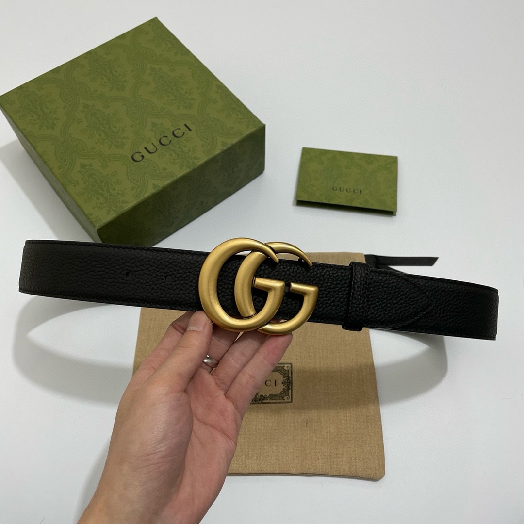 Gucci经典款双色Togo荔枝纹内衬头层小牛皮黑底宽4.0cm复古圆GG扣