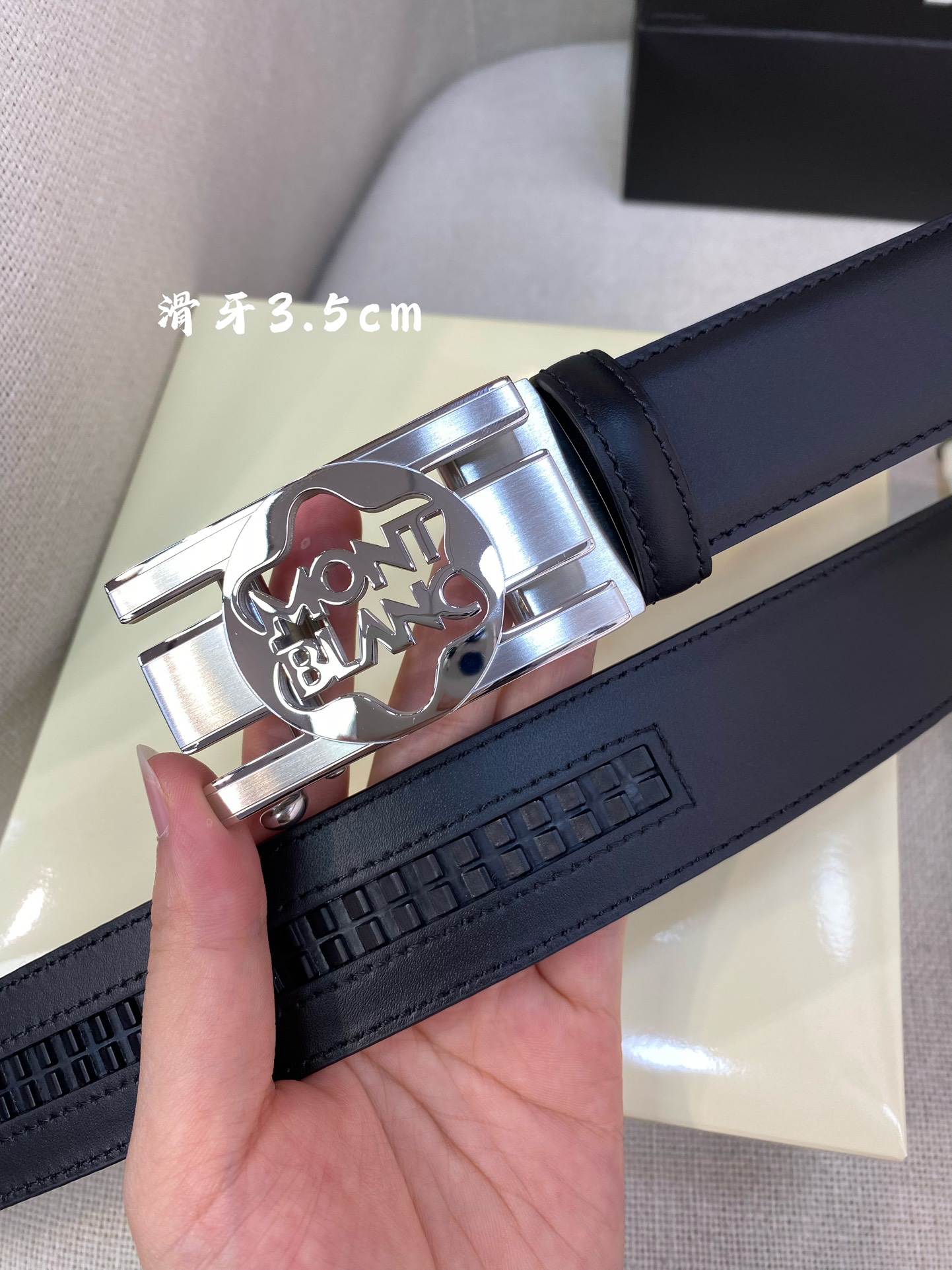 万宝龙男士自动腰带-宽度34MM316精品钢扣精工打造手感柔软可以裁剪