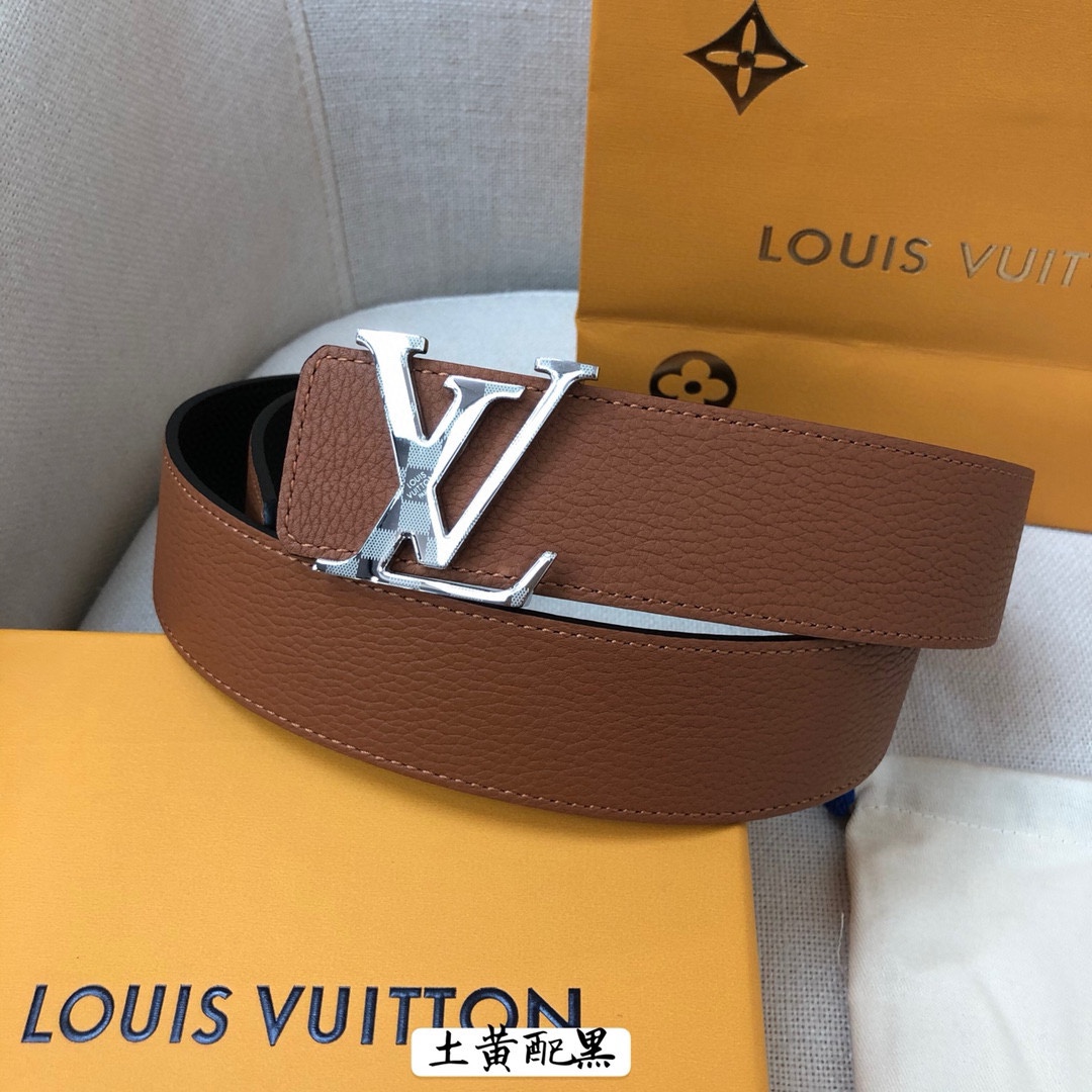 路易威登LOUISVUITTON正版开模此款腰带双面采用意大利原厂定制进口牛皮带身精密电镀标志性五金宽度