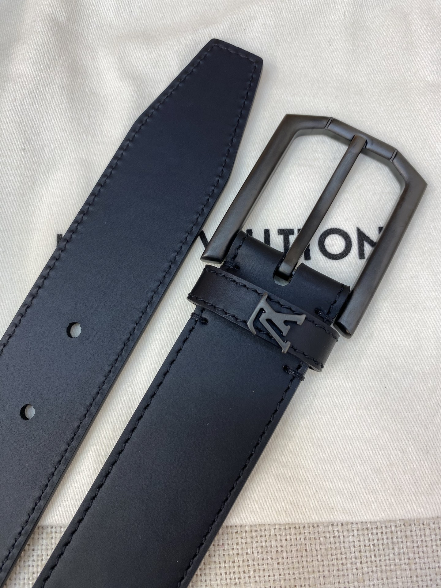 Louis Vuitton Riem Heren Dubbelzijdig Leer, Zwart met Gespsluiting - 3.5cm Breed