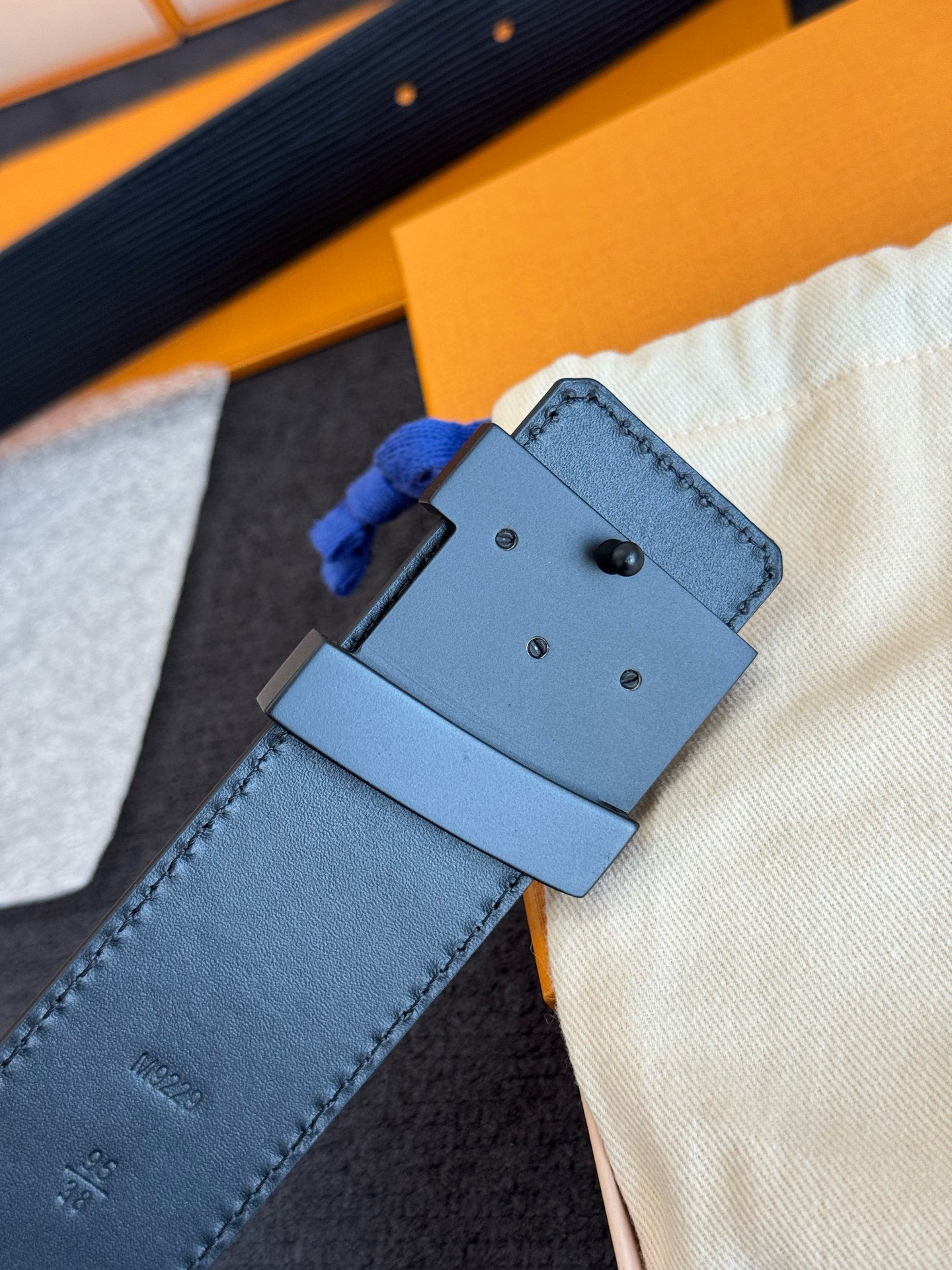 [LV Belts]LV OEM goods 4.0 width can be inspected Genuine integrated casting h