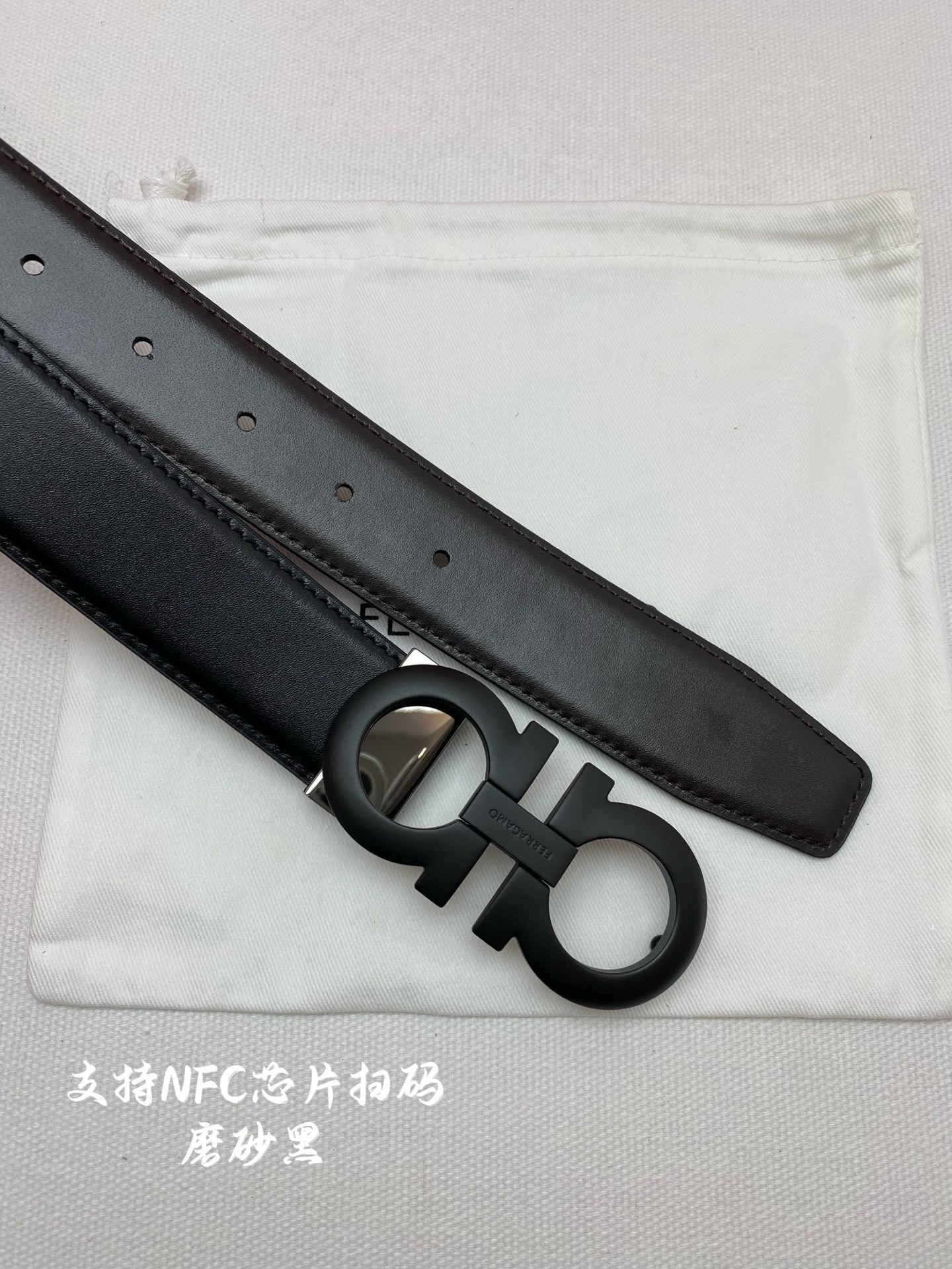 F3.5cm高级定制款男士皮带 ，双面进口牛皮，自行选择搭配 真材实料 很有质感 时尚经典不失风范 可自