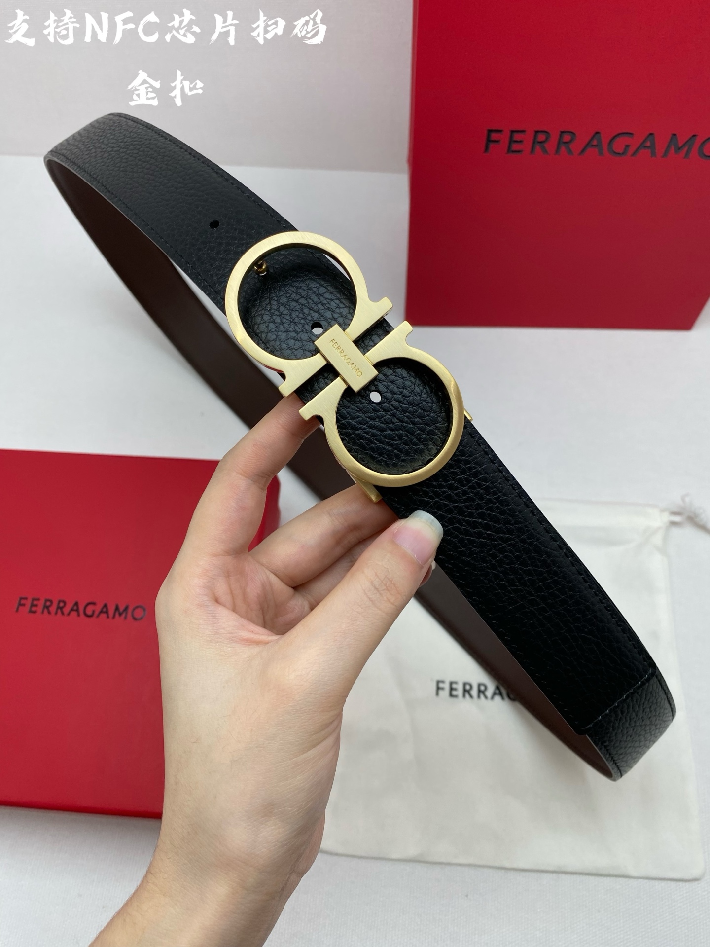 Ferragamo 代购级 菲拉格慕 ，双面进口牛皮 真材实料 很有质感 不失风范 可自行裁剪