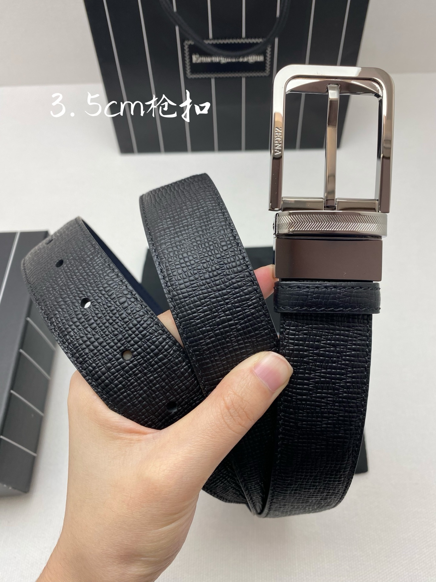 杰尼亚男士腰带- 宽度35MM 316精品扣 精工打造 进口小牛皮 独特设计工艺 手感柔软 可以裁剪