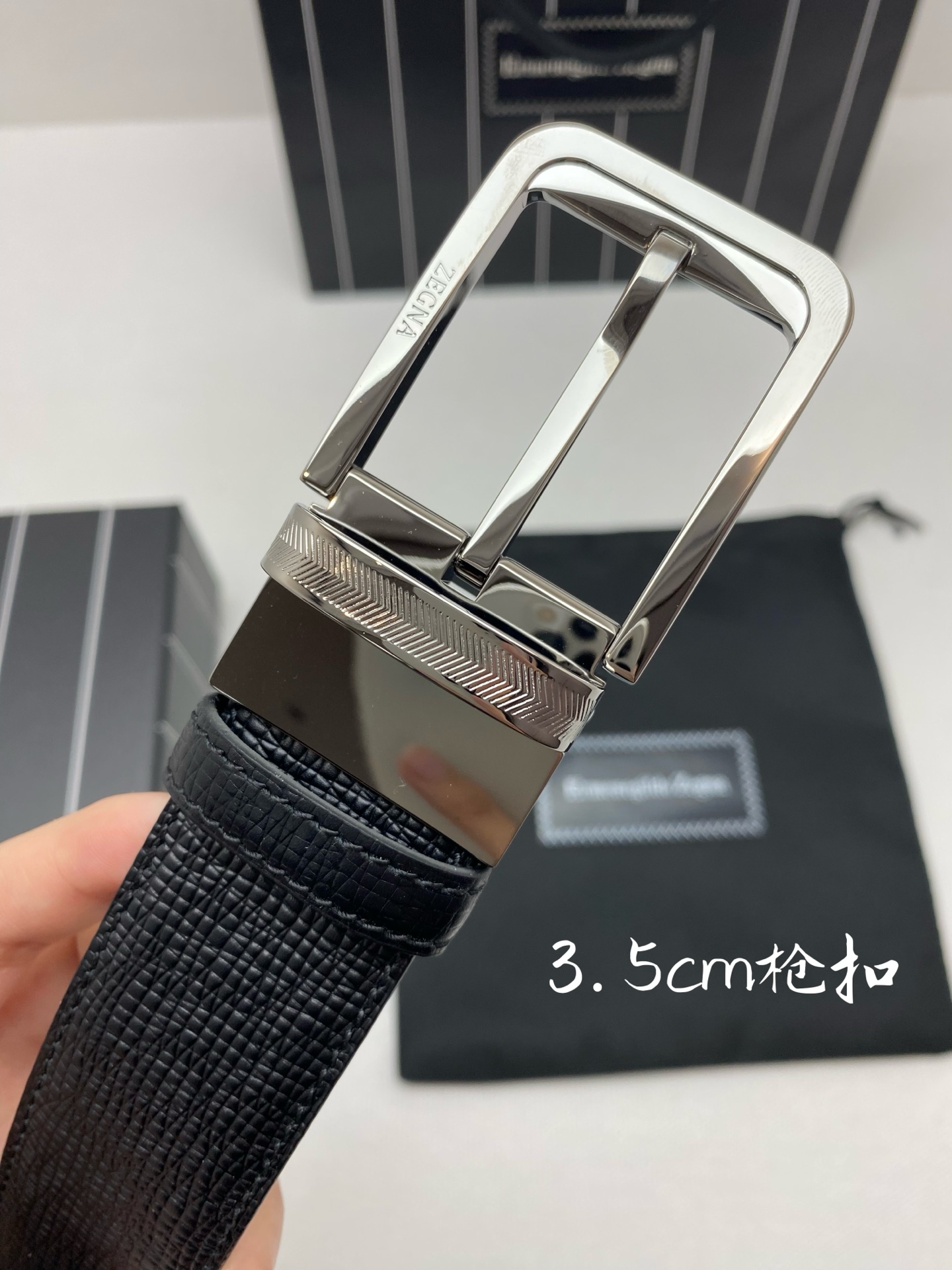 杰尼亚男士腰带- 宽度35MM 316精品扣 精工打造 进口小牛皮 独特设计工艺 手感柔软 可以裁剪