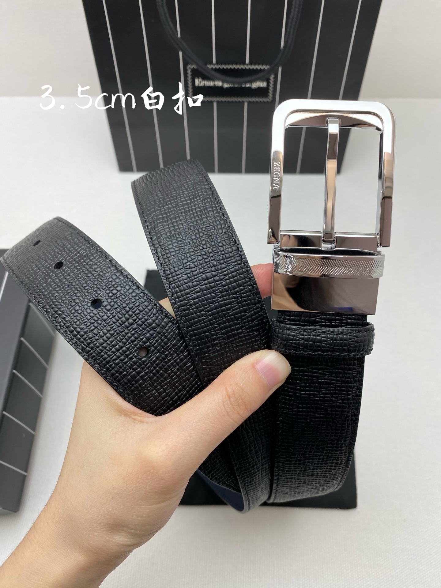 杰尼亚男士腰带- 宽度35MM 316精品扣 精工打造 进口小牛皮 独特设计工艺 手感柔软 可以裁剪