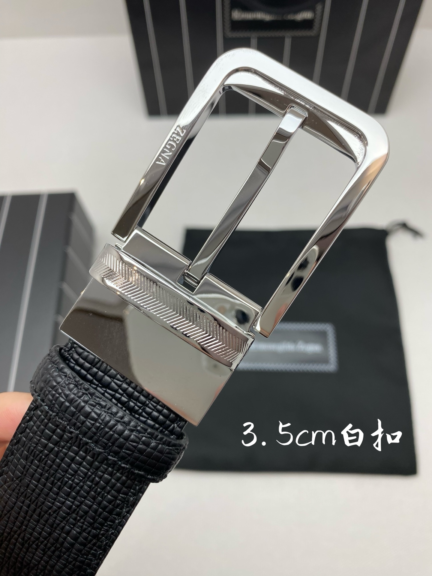 杰尼亚男士腰带- 宽度35MM 316精品扣 精工打造 进口小牛皮 独特设计工艺 手感柔软 可以裁剪