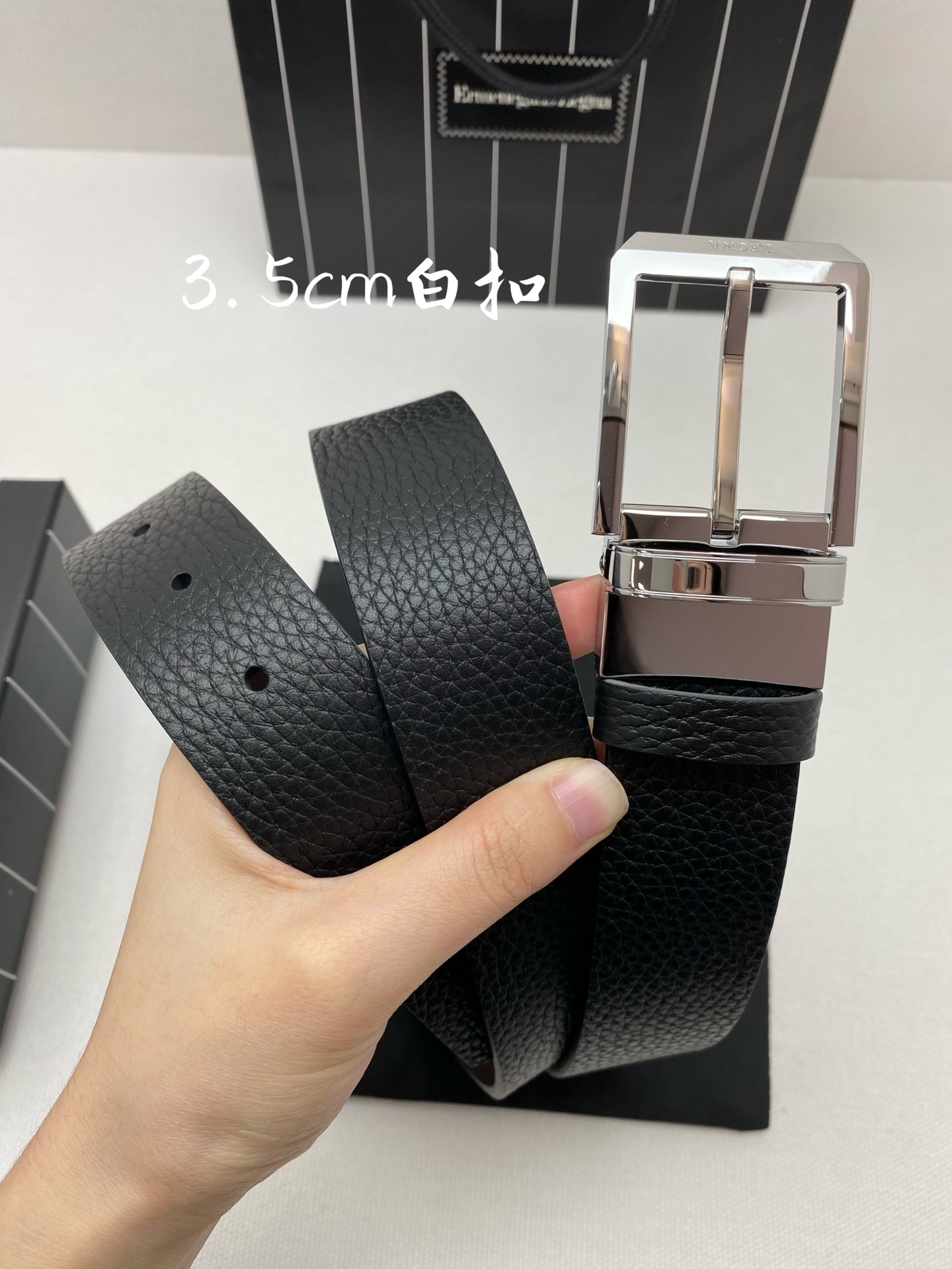 杰尼亚男士腰带- 宽度35MM 316精品扣 精工打造 进口小牛皮 独特设计工艺 手感柔软 可以裁剪