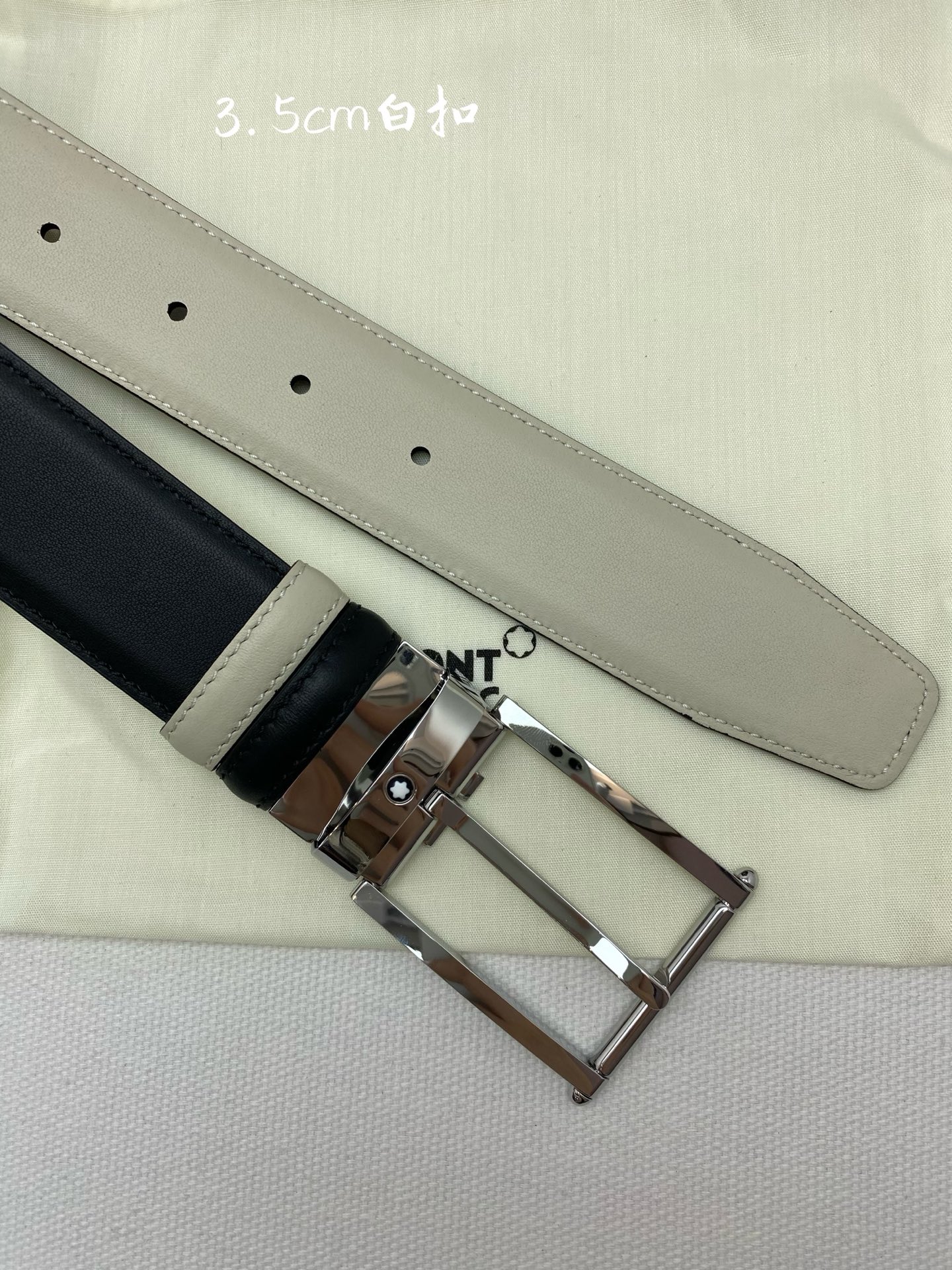 Montblanc万宝龙 宽3.5cm 采用头层牛皮 精品针式扣头 自由裁剪商务休闲皮带