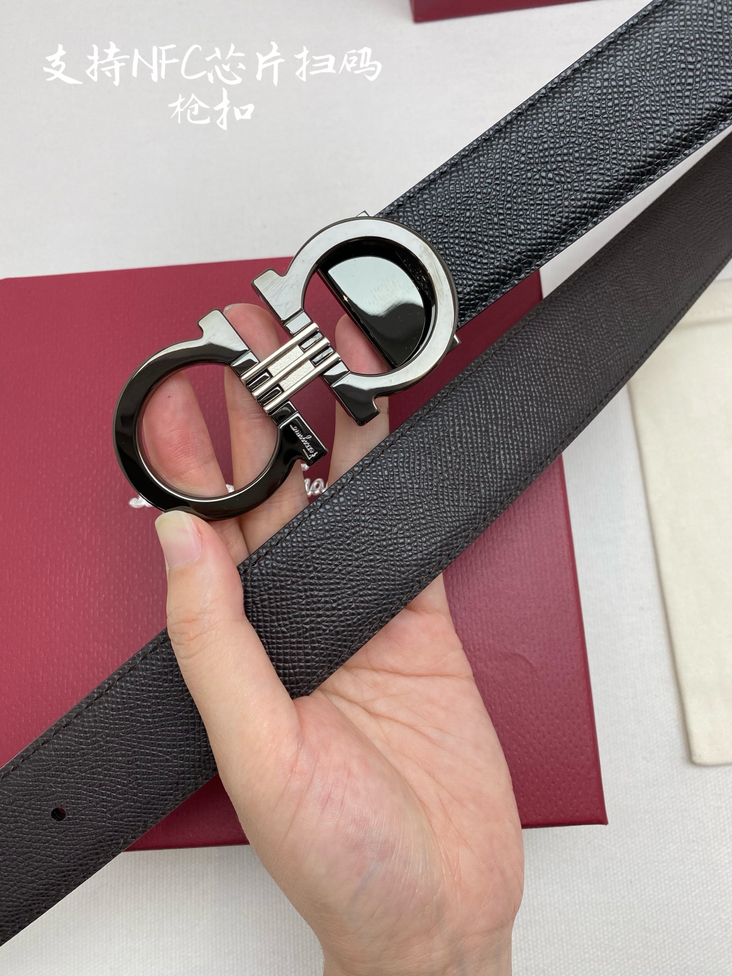 F3.5cm高级定制款男士皮带 ，双面进口牛皮，自行选择搭配 真材实料 很有质感 时尚经典不失风范 可自