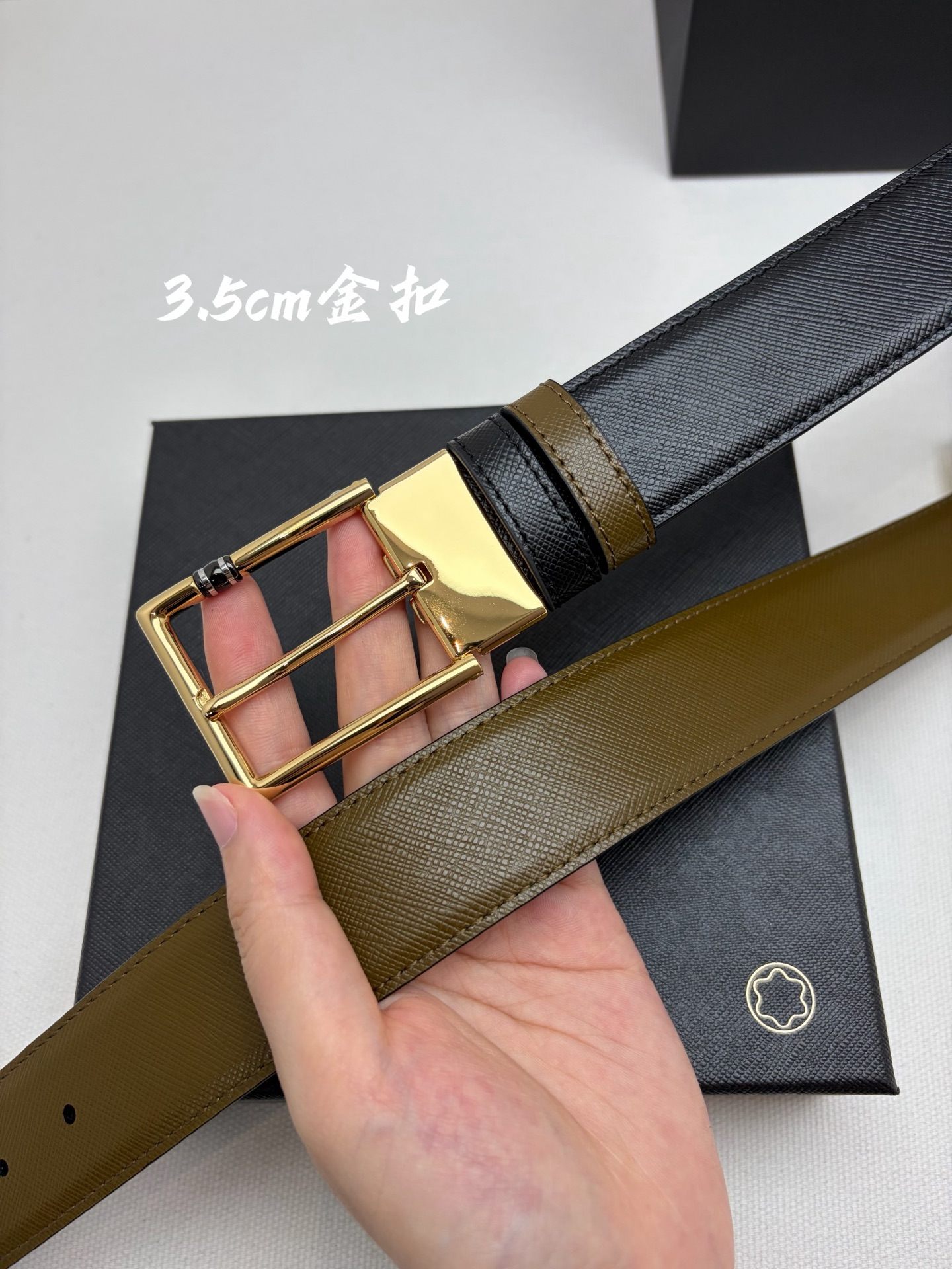 Montblanc万宝龙 宽3.5cm 采用头层牛皮 精品针式扣头 自由裁剪商务休闲皮带