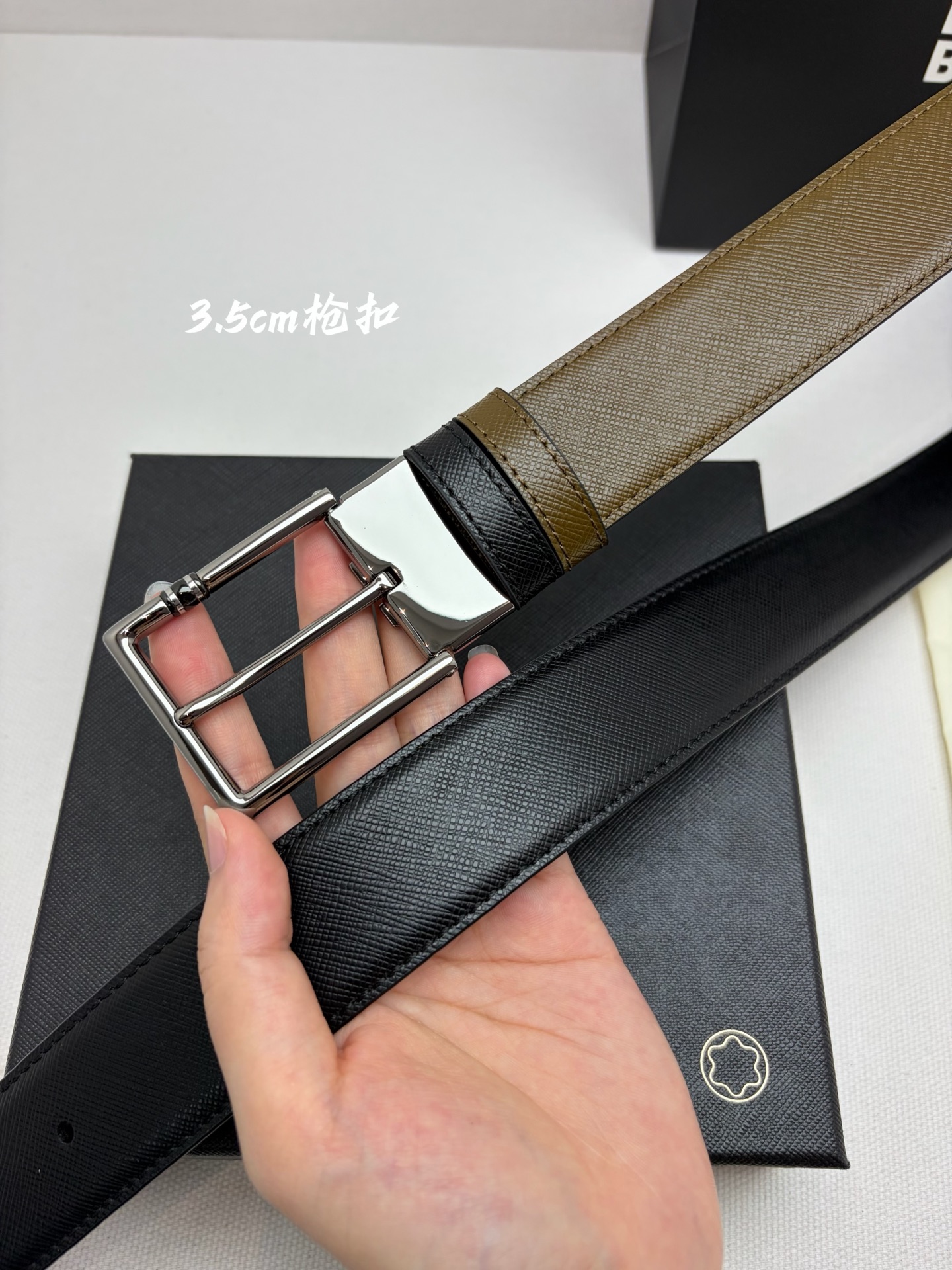 Montblanc万宝龙 宽3.5cm 采用头层牛皮 精品针式扣头 自由裁剪商务休闲皮带