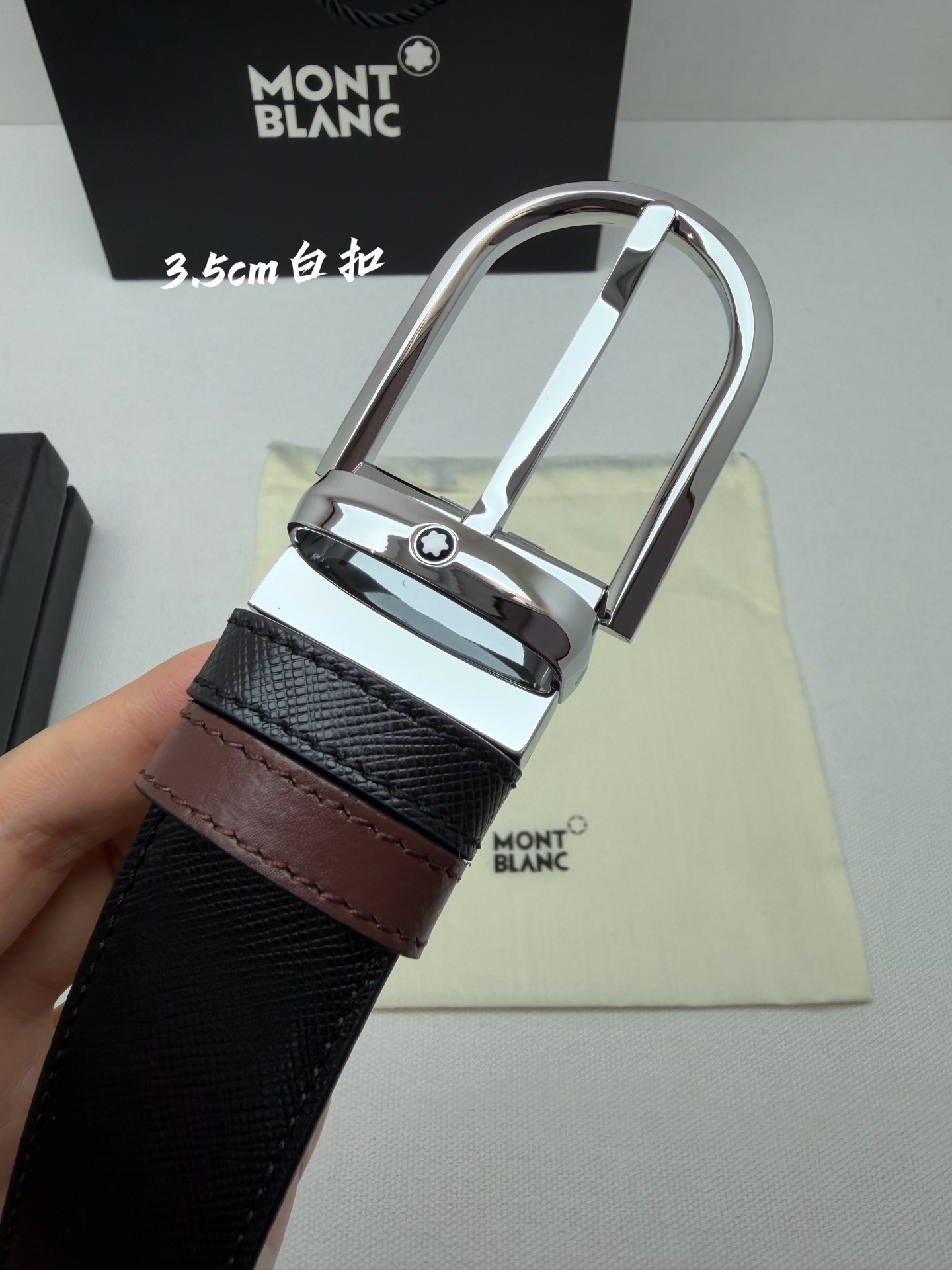 Montblanc万宝龙 宽3.5cm 采用头层牛皮 精品针式扣头 自由裁剪商务休闲皮带