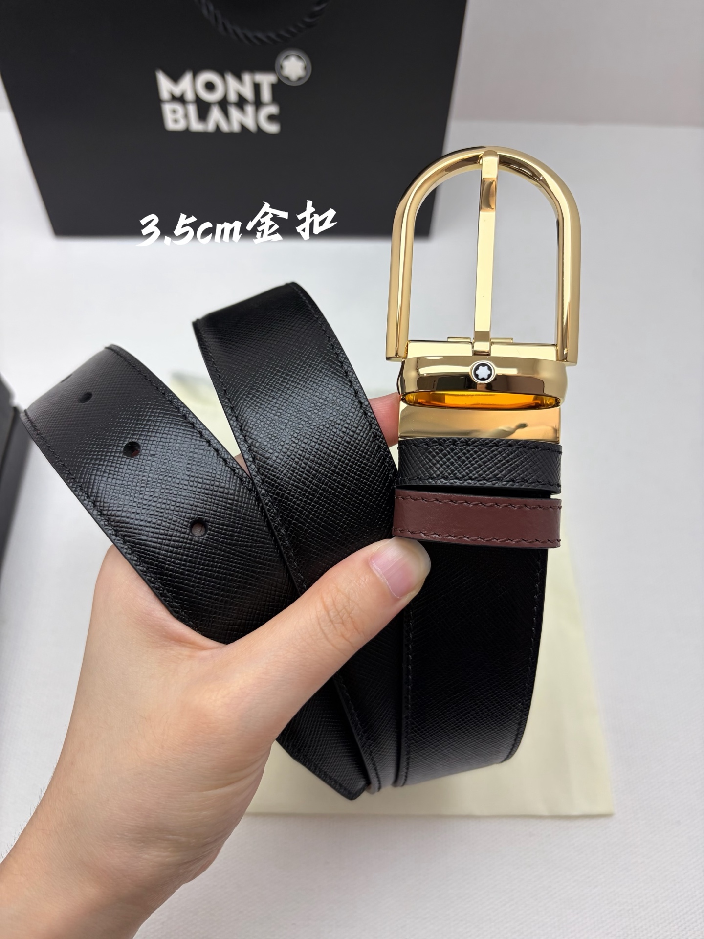 Montblanc万宝龙 宽3.5cm 采用头层牛皮 精品针式扣头 自由裁剪商务休闲皮带