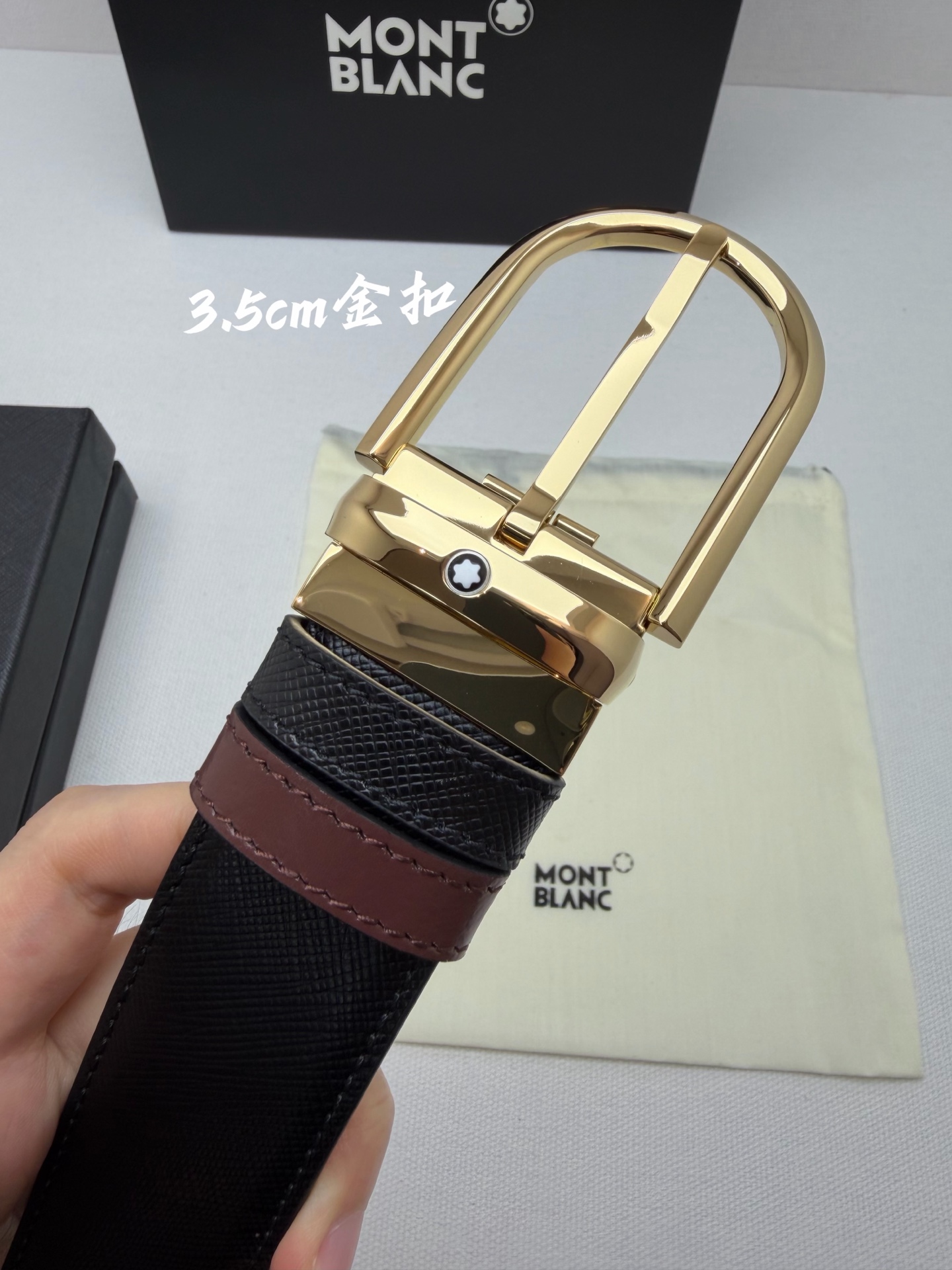 Montblanc万宝龙 宽3.5cm 采用头层牛皮 精品针式扣头 自由裁剪商务休闲皮带