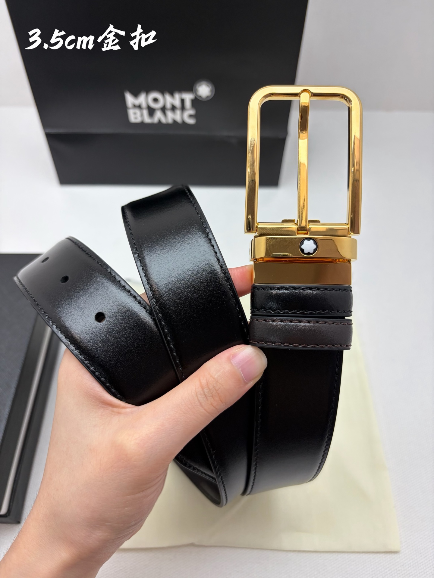 Montblanc万宝龙 宽3.5cm 采用头层牛皮 精品针式扣头 自由裁剪商务休闲皮带
