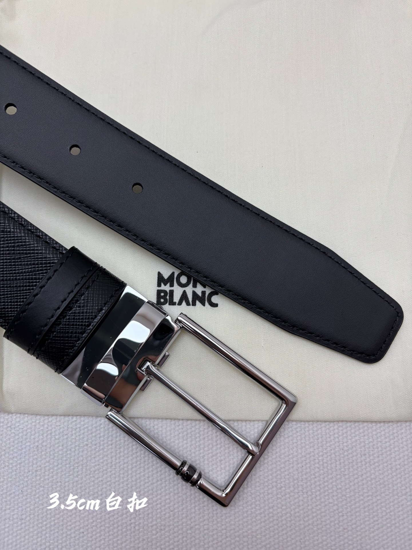Montblanc万宝龙 宽3.5cm 采用头层牛皮 精品针式扣头 自由裁剪商务休闲皮带