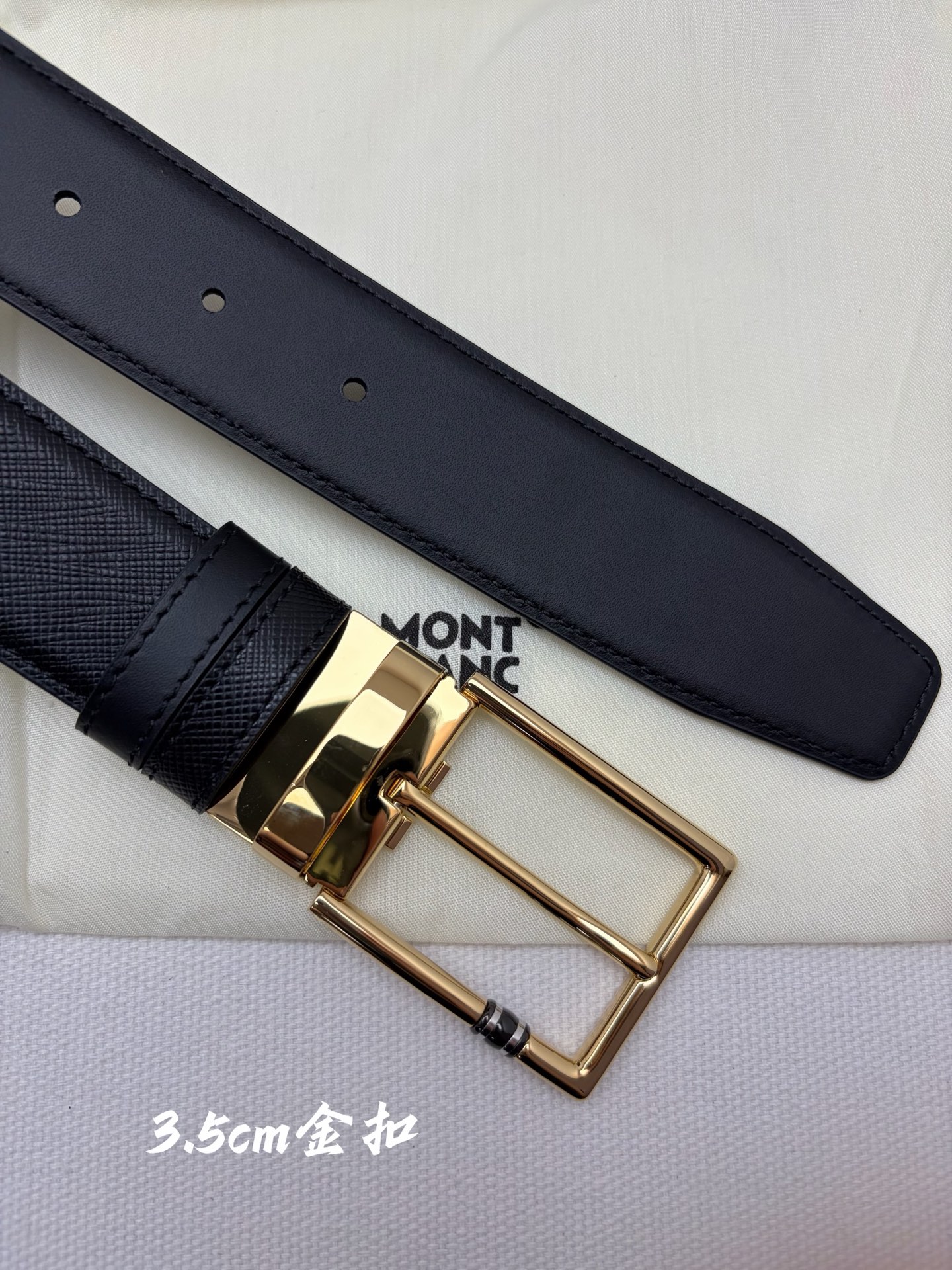 Montblanc万宝龙 宽3.5cm 采用头层牛皮 精品针式扣头 自由裁剪商务休闲皮带