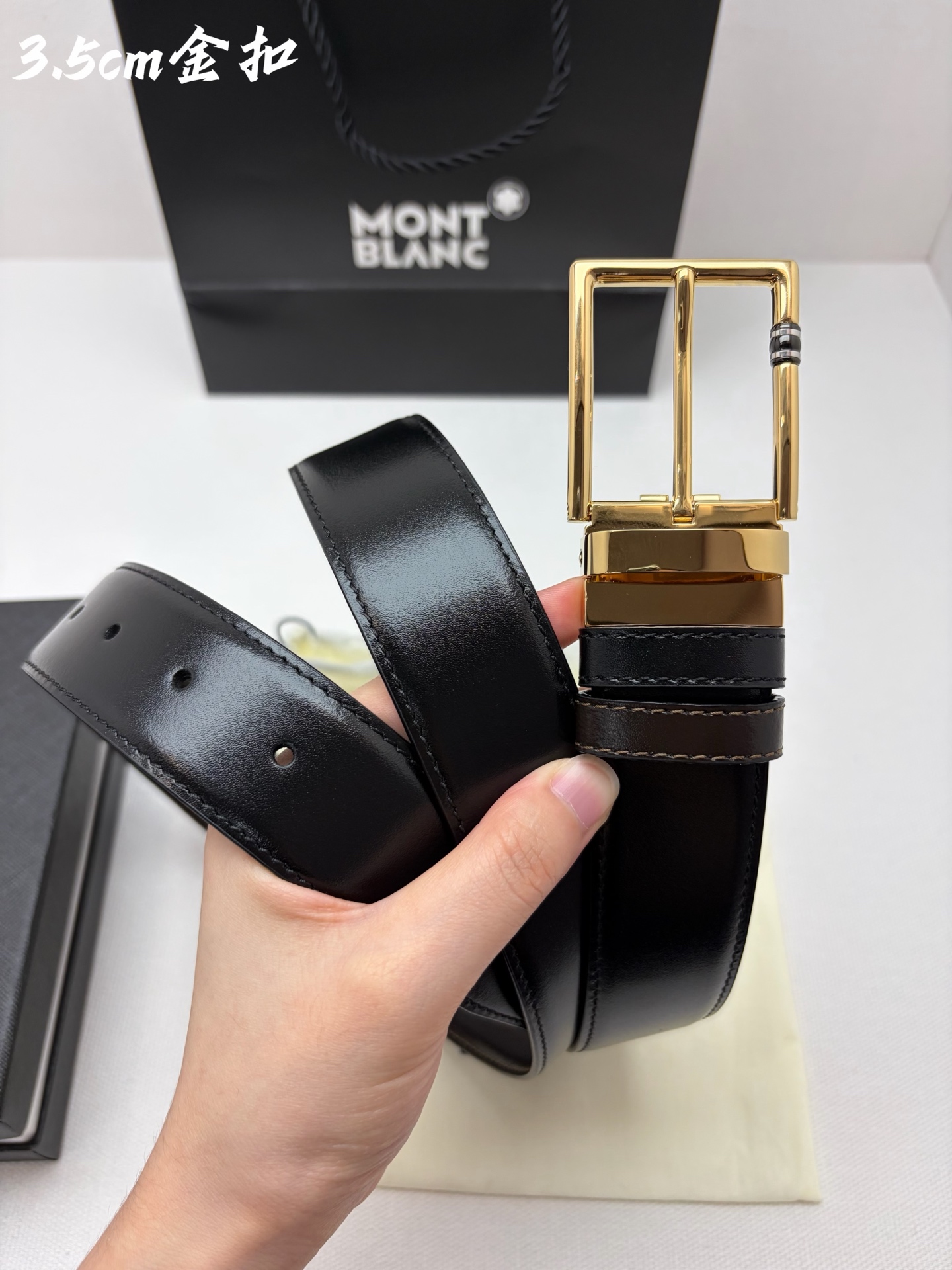 Montblanc万宝龙 宽3.5cm 采用头层牛皮 精品针式扣头 自由裁剪商务休闲皮带