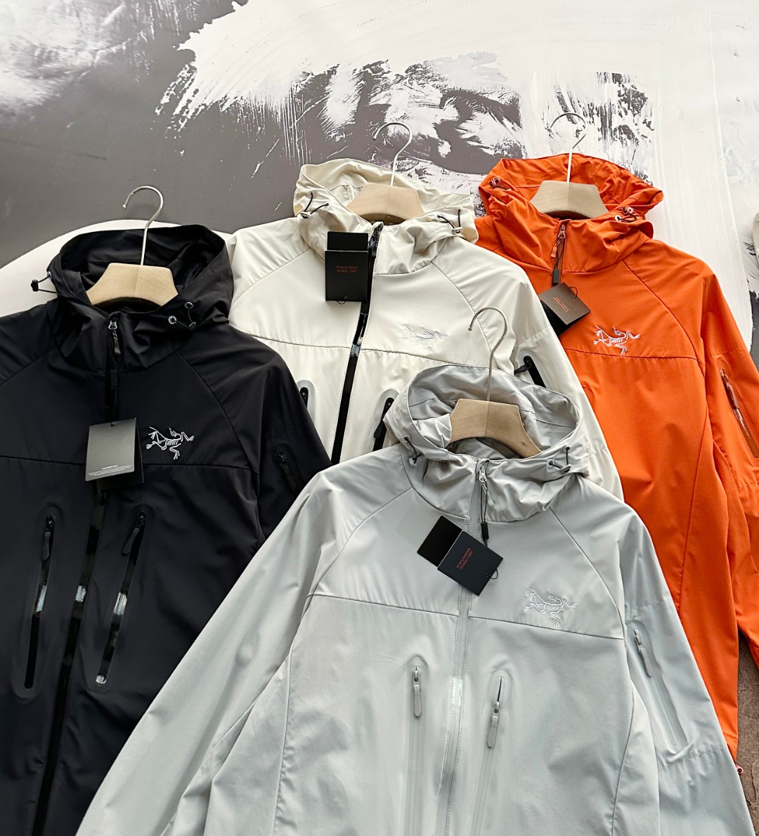 Chaqueta Ligera con Capucha Arc'teryx: Protección Solar y Transpirabilidad para Hombre y Mujer 3 o 1ipp3odtn1qac1iqm41m19u61sse0