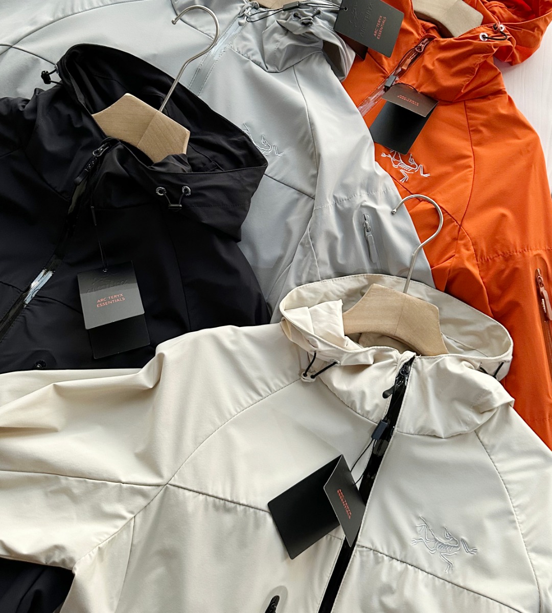 Chaqueta Ligera con Capucha Arc'teryx: Protección Solar y Transpirabilidad para Hombre y Mujer 4 o 1ipp3odto1nf2ojg39m1bl01lcf3