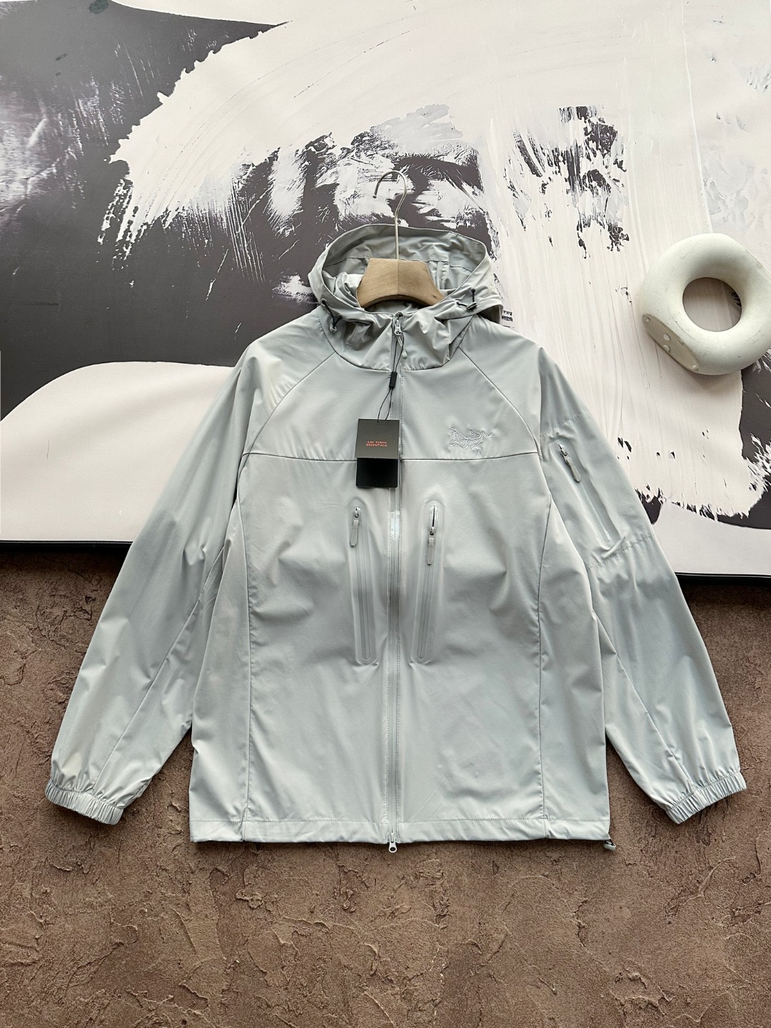 Chaqueta Ligera con Capucha Arc'teryx: Protección Solar y Transpirabilidad para Hombre y Mujer 14 o 1ipp3odtpa5jhcj1vum8n1i9qi