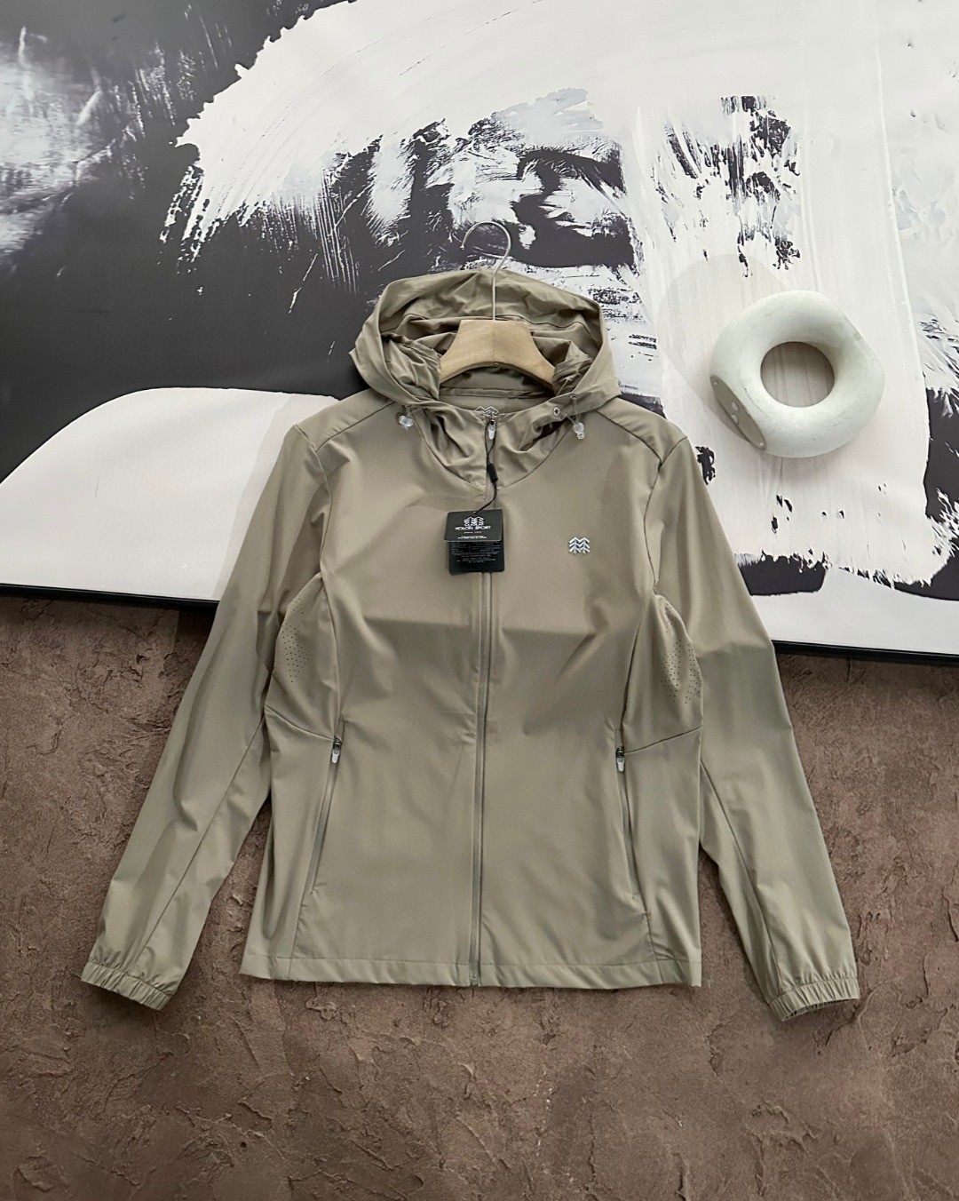 Chaqueta Ligera con Capucha KOLON SPORT para Hombre y Mujer - Protección Solar 13 a1746446892661 8273